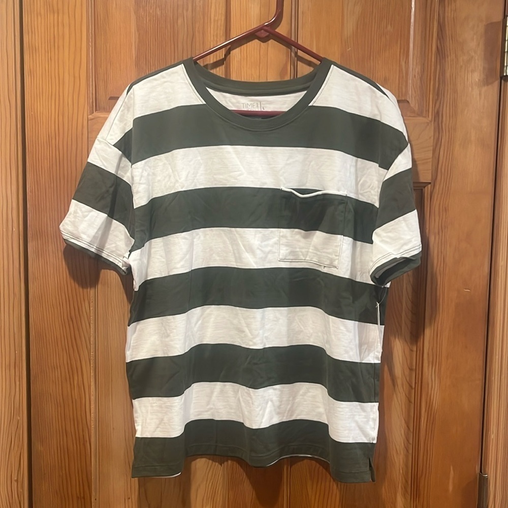 NWT Time and Tru  womens striped short  sleeve shirt size large (12/14) .